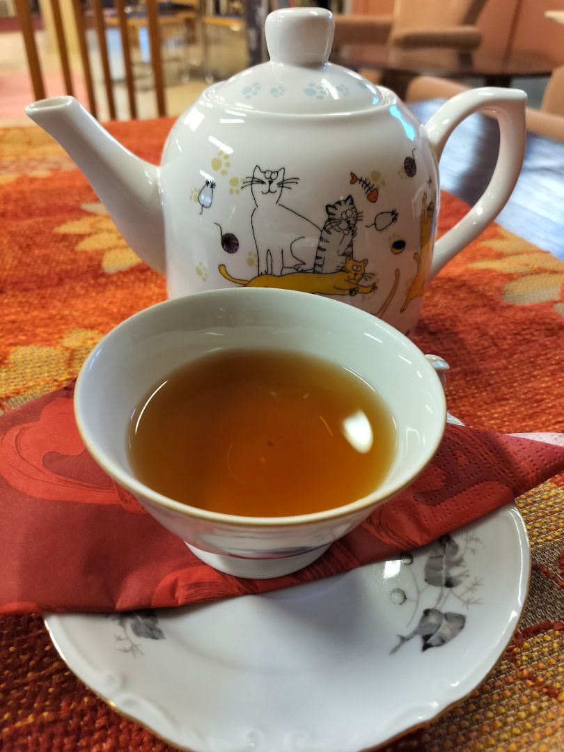 teekuppi ja teepannu